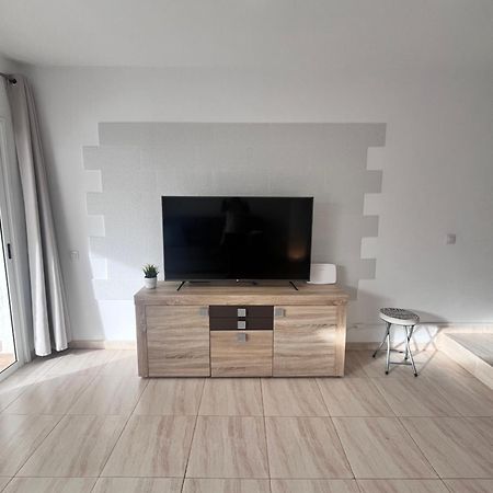 Sunshine Beach Apartments Адехе Екстериор снимка